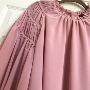 Ann Taylor size L NWOT